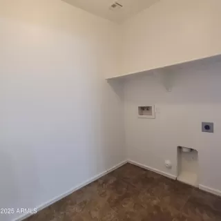 Photo #4: 6881334 Listing 