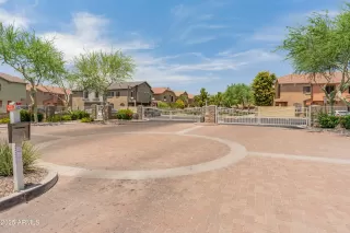 Photo #1: 6881461 Listing 