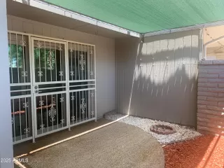 Photo #4: 6881491 Listing