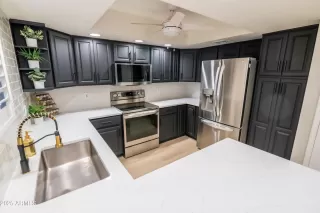 Photo #2: 6881558 Listing 