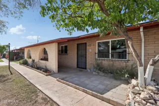 Photo #2: 6881640 Listing 