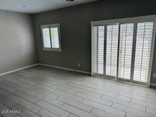 Photo #2: 6881662 Listing