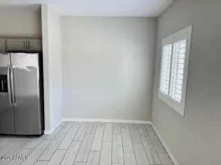 Photo #4: 6881662 Listing