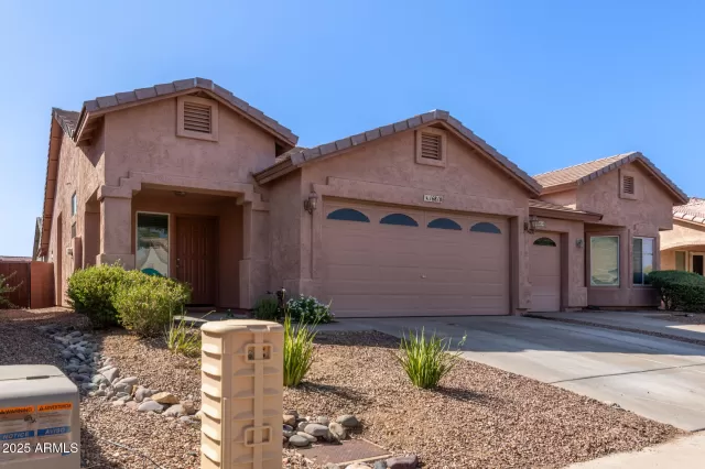 MLS: 6881804 Condo For Sale