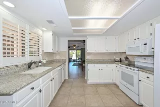 Photo #3: 6881866 Listing 