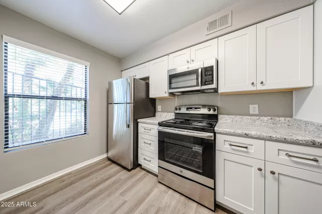 MLS: 6881873 Condo For Sale