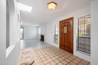 Photo #2: 6881981 Listing 