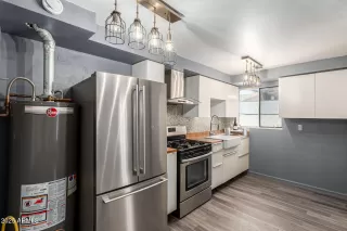 Photo #4: 6882297 Listing