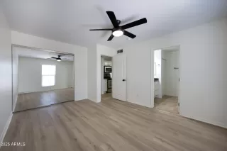 Photo #4: 6882341 Listing 