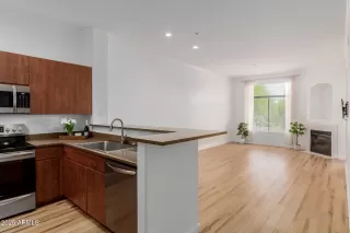 Photo #1: 6882519 Listing 