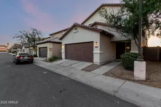 Photo #1: 6882611 Listing 