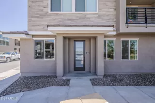 Photo #6: 6882663 Listing 