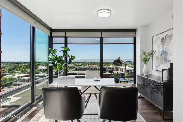 MLS: 6882717 Condo For Sale