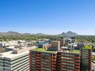 Photo #2: 6882717 Listing 