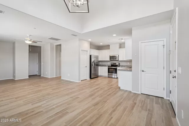 MLS: 6882763 Condo For Sale