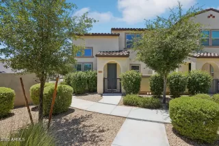 Photo #1: 6882763 Listing 