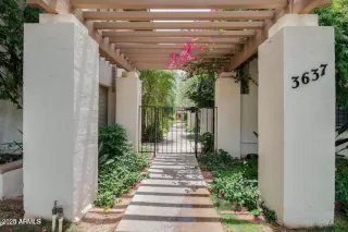 Photo #2: 6882801 Listing