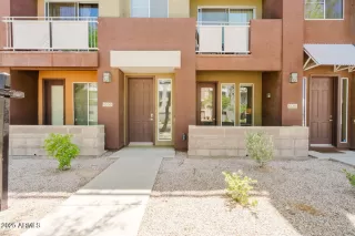 Photo #1: 6882830 Listing 