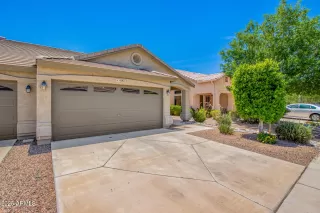 Photo #1: 6882944 Listing 