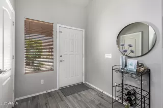 Photo #5: 6882944 Listing 