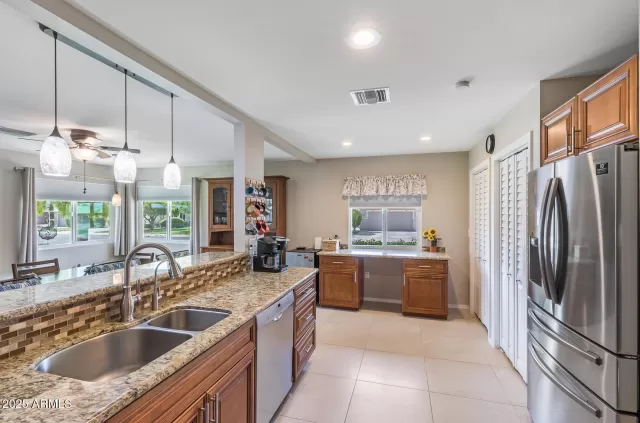 MLS: 6883063 Condo For Sale