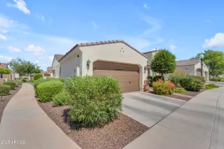 Photo #1: 6883077 Listing 