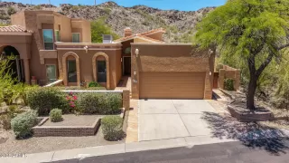 Photo #1: 6883257 Listing 