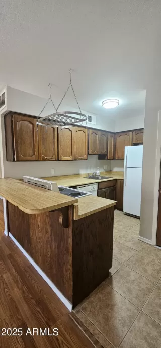 Photo #4: 6883563 Listing 