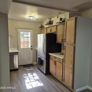 Photo #3: 6883638 Listing