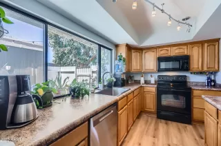 Photo #5: 6883723 Listing 