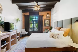 Photo #5: 6883809 Listing 