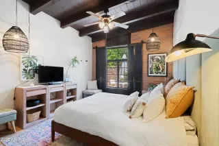 Photo #6: 6883809 Listing 