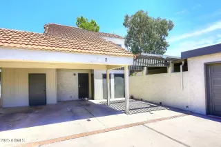 Photo #6: 6883816 Listing