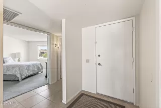 Photo #3: 6883872 Listing 