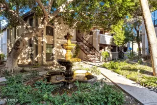 Photo #1: 6883892 Listing