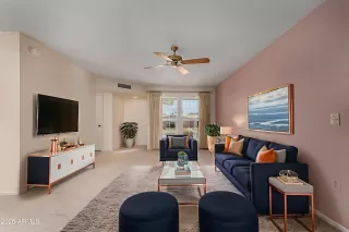 Photo #1: 6883928 Listing 