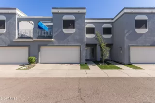 More Details about MLS # 6883929 : 1851 W VERMONT AVENUE