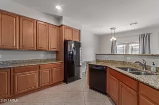 Photo #4: 6883929 Listing 