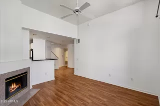 Photo #3: 6883937 Listing 