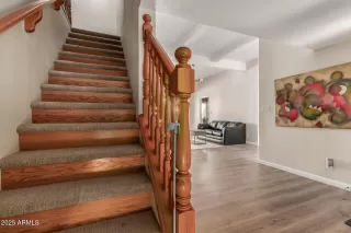 Photo #4: 6884162 Listing