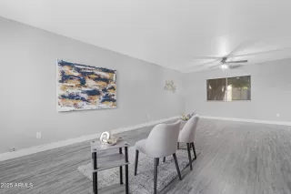 Photo #5: 6884233 Listing