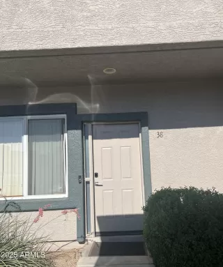 Photo #1: 6884347 Listing 