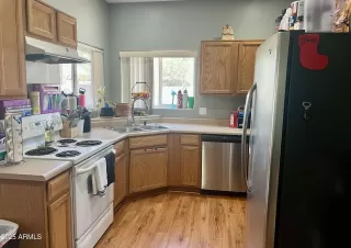 Photo #2: 6884347 Listing 