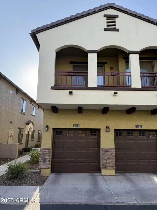 MLS: 6884427 Condo For Sale