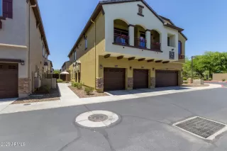 Photo #1: 6884427 Listing