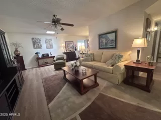 Photo #3: 6884596 Listing 