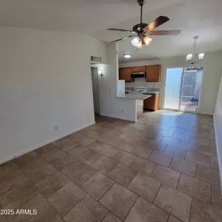 Photo #4: 6884762 Listing 