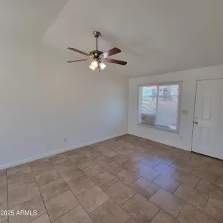 Photo #6: 6884762 Listing 