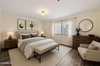 Photo #2: 6884767 Listing 