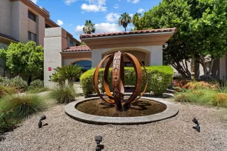 Photo #5: 6884767 Listing 